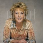 21-03-2005 Hannah Hakze at studio in Amsterdam.

[keywords]Posed, Headshot, Eyecontact, Smiling[/keywords]